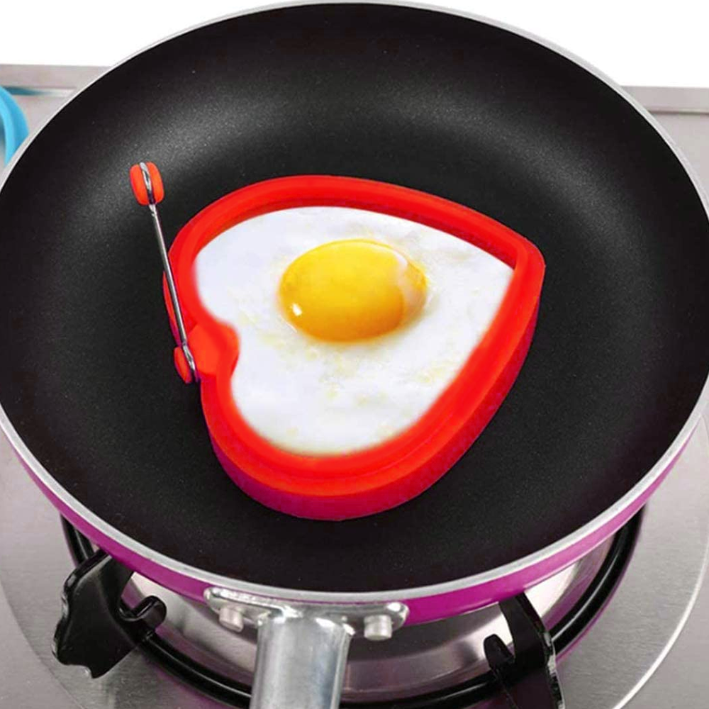 Silicone Heart-Shaped Egg Mold2