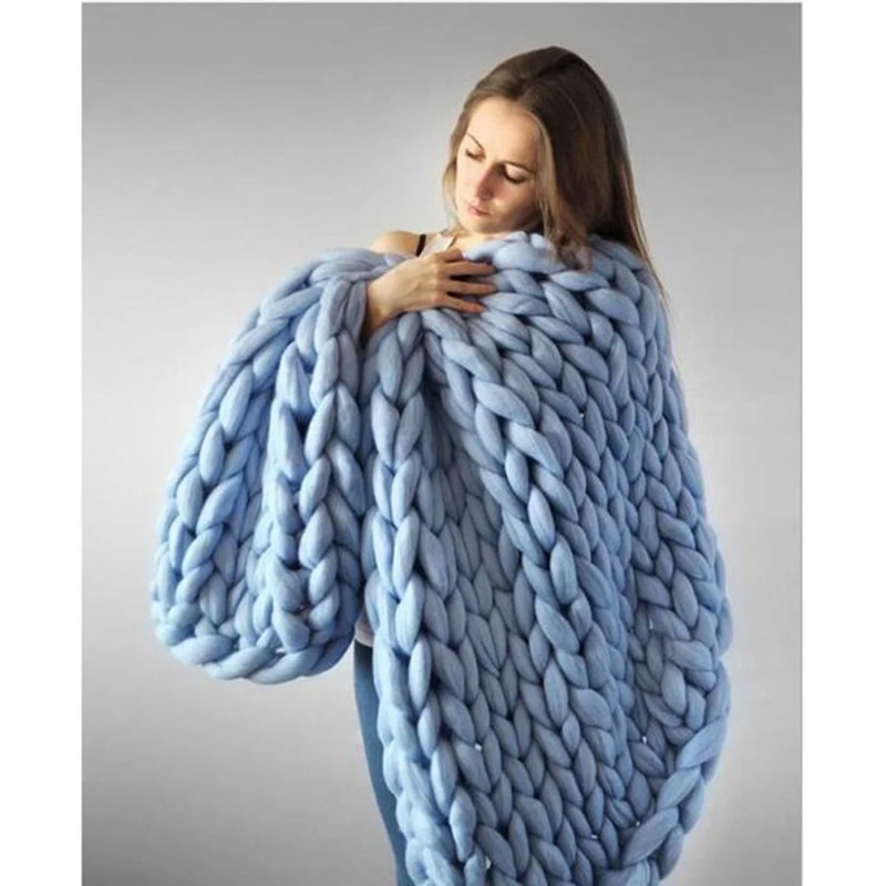 Soft and Lightweight Handmade Chunky Knit Blanket, Acrylic & Polyester Fabric, Comfortable All Year Round baby blue