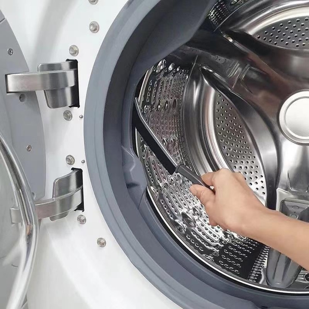 Durable gap cleaning brush for car interiors