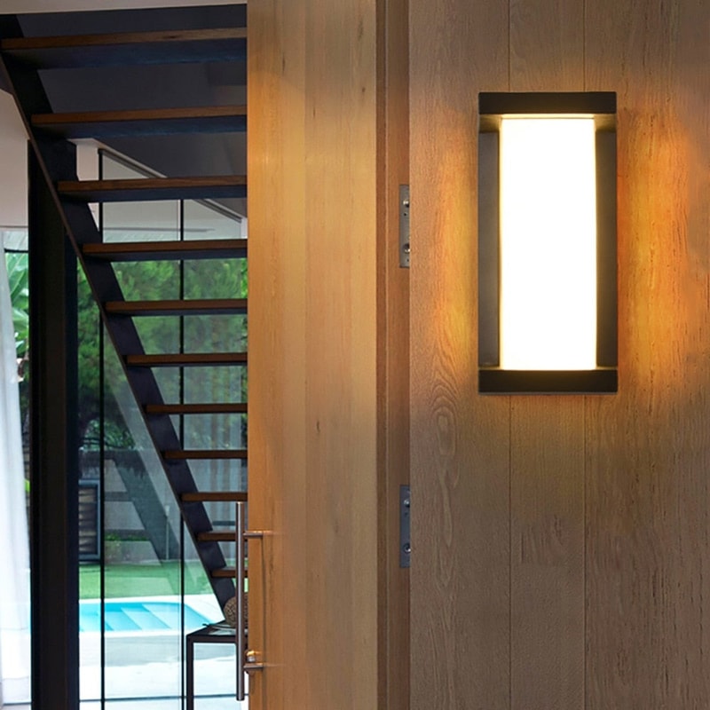 Modern LED Outdoor Light2