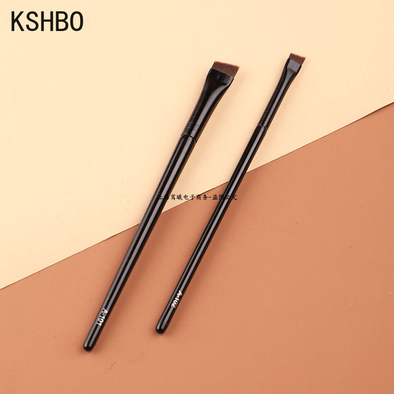 2-Piece Angled Eyebrow Brush Set for Precise Brows and Clean Eyeliner