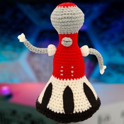 MST3K Tom Servo 11 inches tall Tom Servo from Mystery Science Theater 3000 (MST3K) crochet Toy amigurumi doll