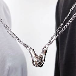 hold hands couple necklace
