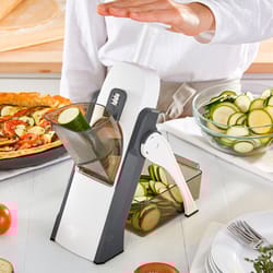 quick & easy kitchen chopping & slicing tool