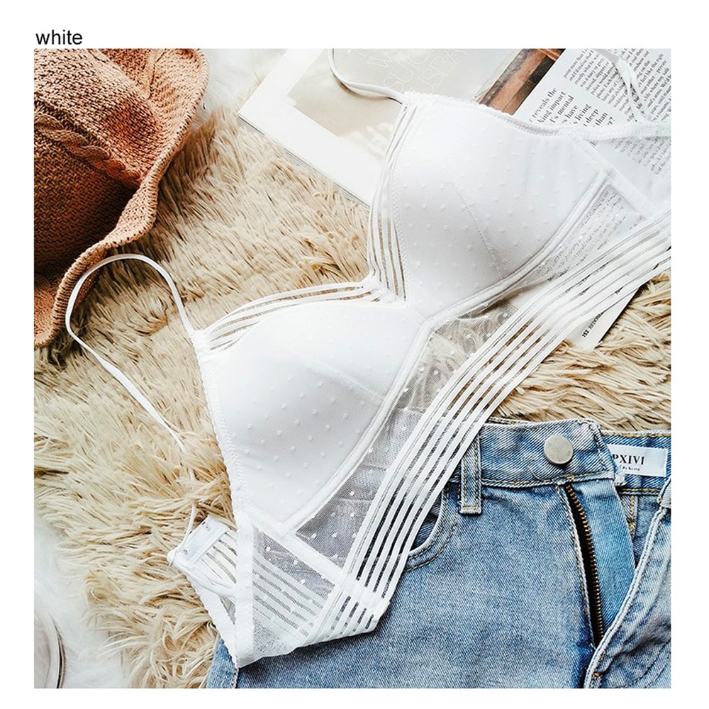 Wireless lifting lace bra for women