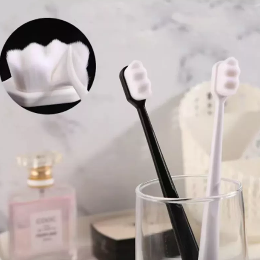 ultrafinesoftbristlesecofriendlyportabletoothbrush4.png