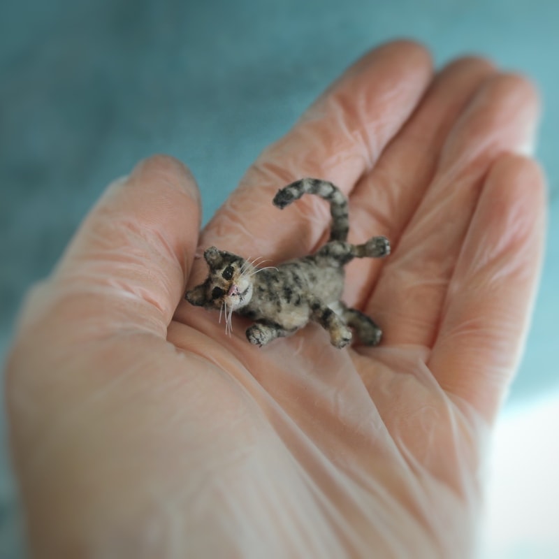 sleeping cat miniature