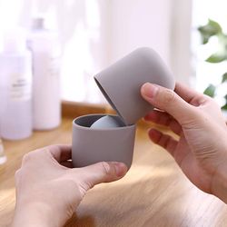 travel makeup sponge holder