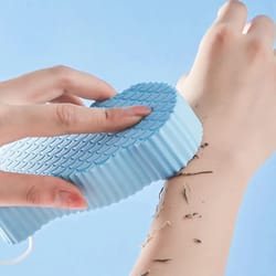 magic exfoliating bath sponge