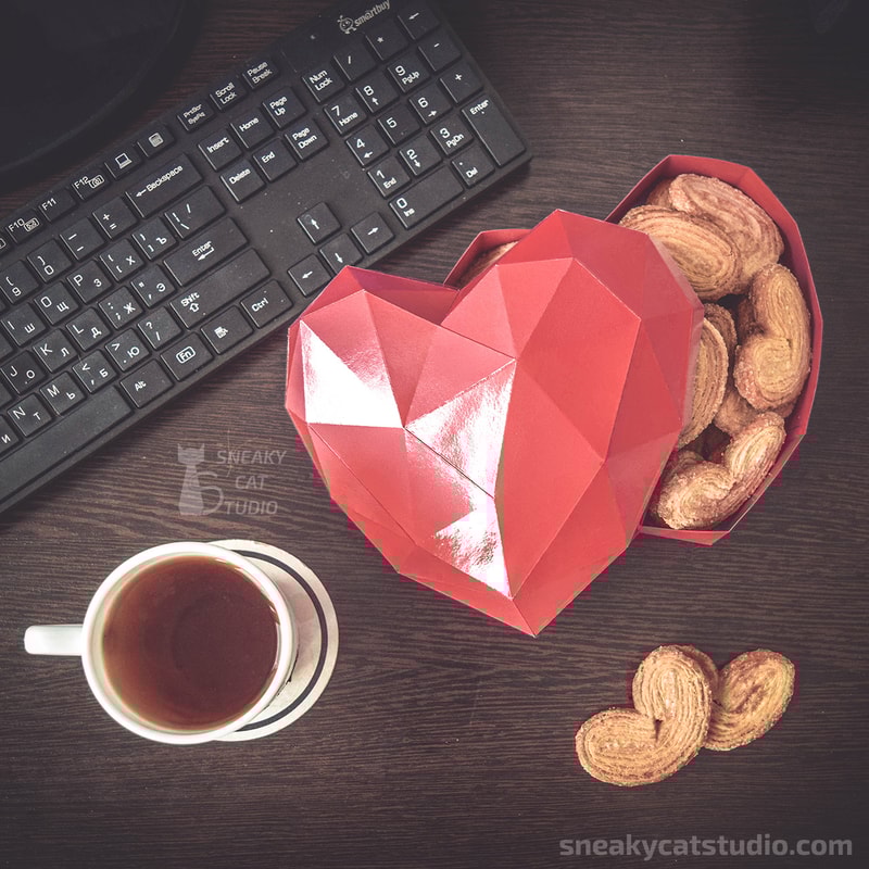 Heart-box-love-DIY-papercraft-low-poly-3D-Pepakura-PDF-Pattern-Download-paper-craft-Template-origami sculpture-model-wall-decor-sweet-1.jpg