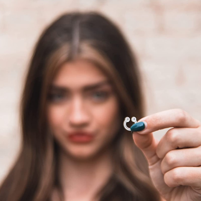 Comfortable acupressure nose ring for fat reduction