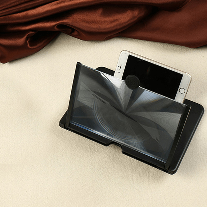Universal Mobile Screen Magnifier Projector 1