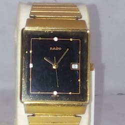 rado quarts rare swiss men's black dial and date vintage beautiful precious watch.