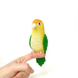 caique parrot - crochet bird with jute stand