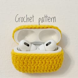 crochet pattern amigurumi airpods pro earphone case handmade