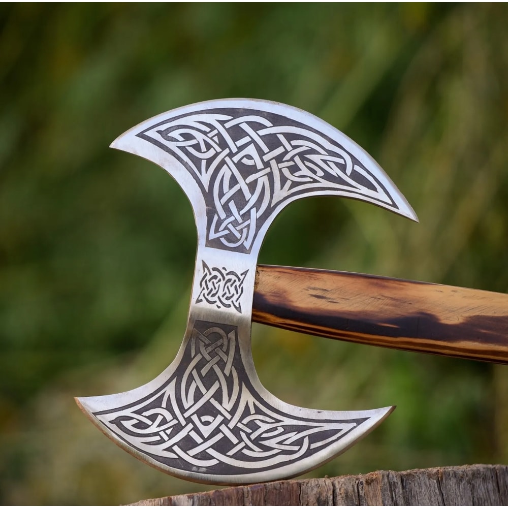 tomahawk throwing Hunting axe.jpeg