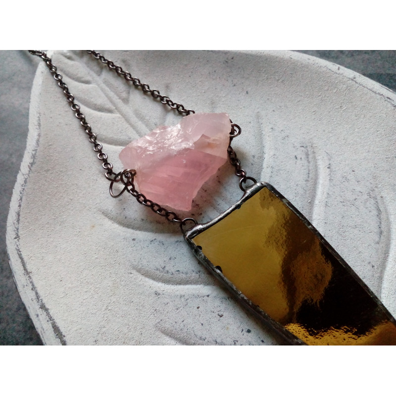Spike-necklace-rose-quatrz-pendant-stained-glass-necklace-geometric-pendant-14g