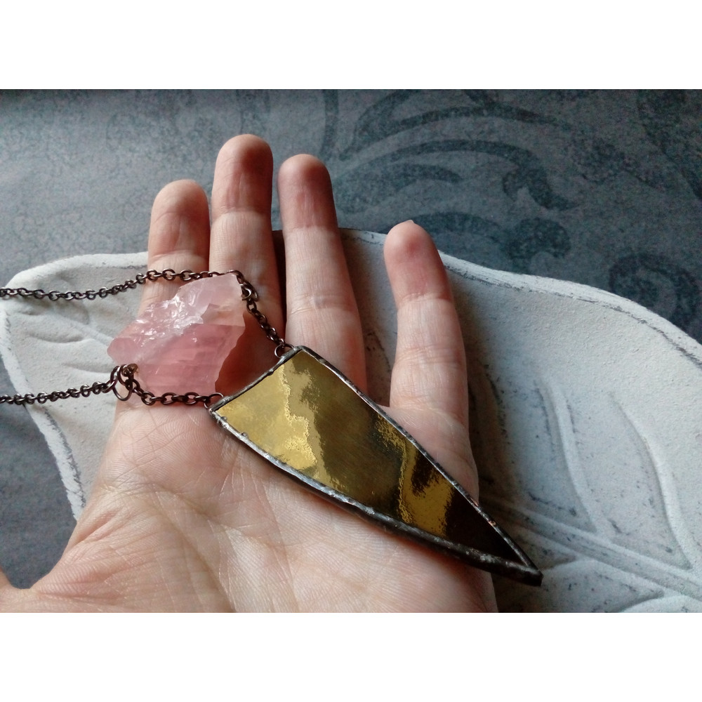 Spike-necklace-rose-quatrz-pendant-stained-glass-necklace-geometric-pendant-1