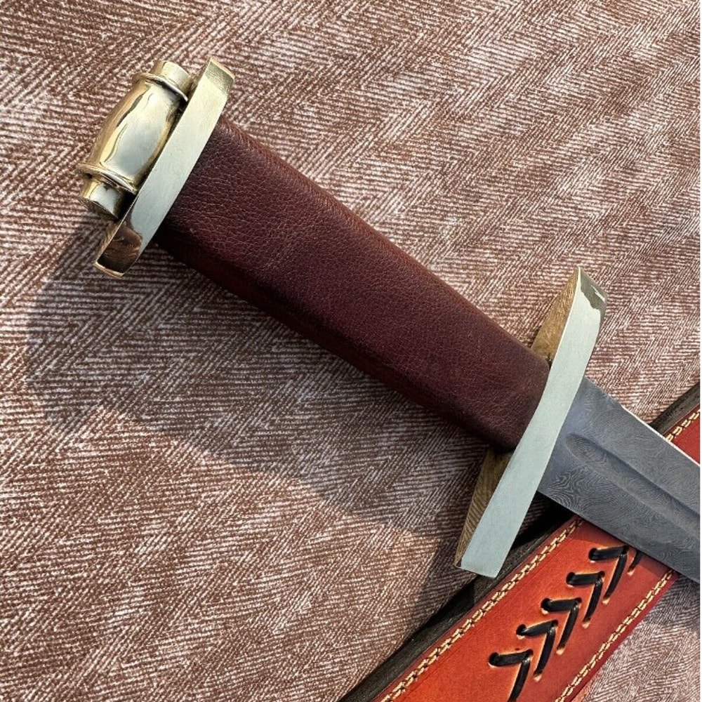 New Custom Handmade Damascus Steel Viking Medieval Warrior Sword, Wood Ha.jpg
