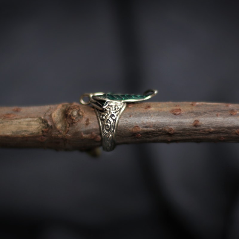 elvish-jewelry-side-view