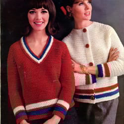 set vintage crochet pattern 187 raglan v-neck pullover & raglan jacket women