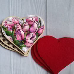pattern for cross stitch heart of tulips