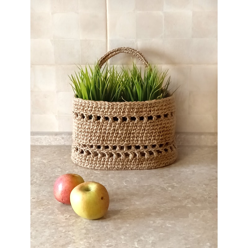 crochet hanging basket 05.jpg