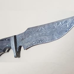 14 inches damascus steel handmade bowie knife black micarta handle