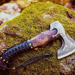 custom handmade damascus steel hatchet tomahawk hunting viking axe