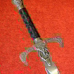 seeker's sword of truth: handcrafted replica with leather sheath