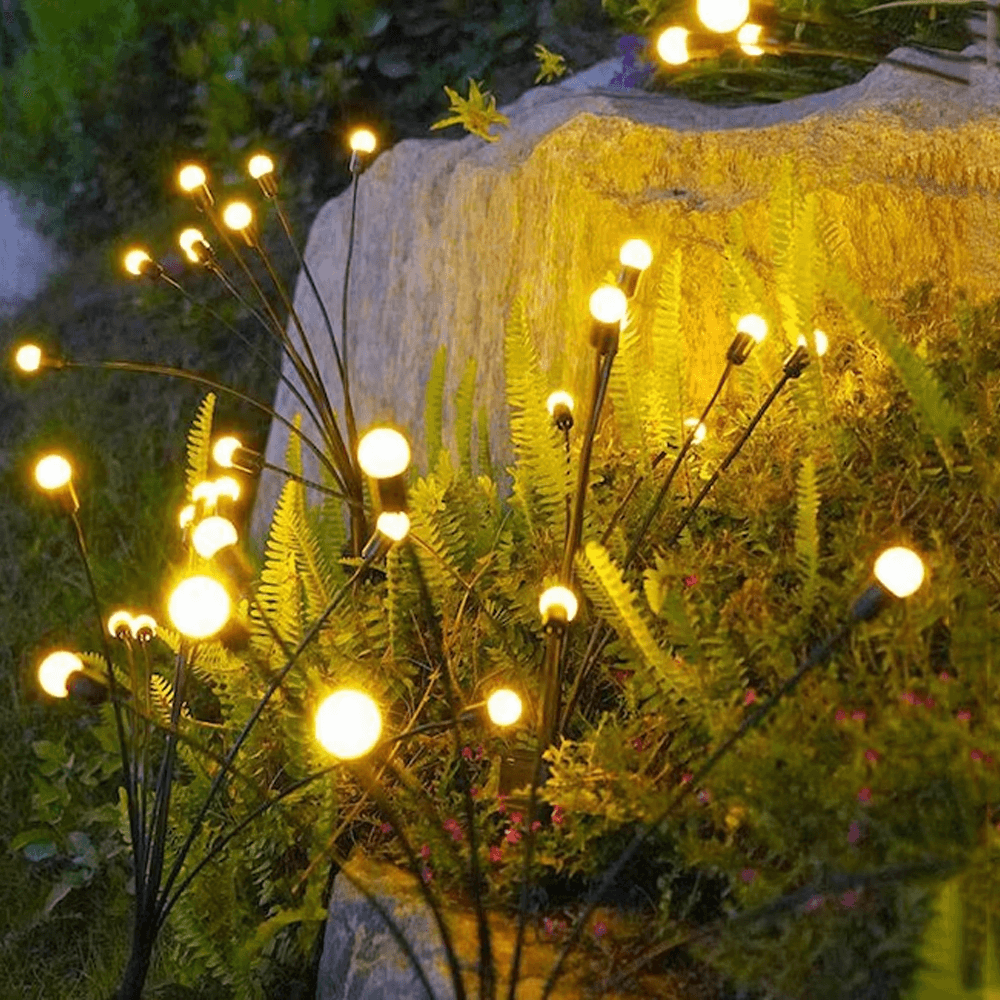 solarpoweredfireflygardenlight1.png