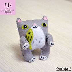 Felt baby cat sewing pattern PDF & Tutorial, DIY stuffed animals, easy felt cat , felt kawaii stuffed animals  1304