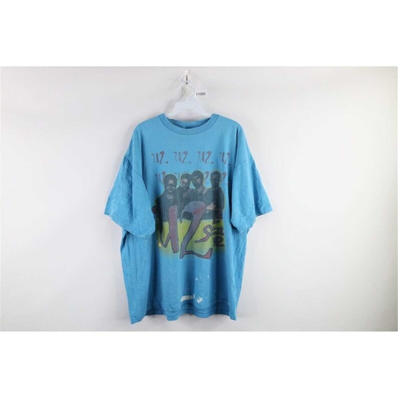 MR-1752023125418-90s-mens-2xl-thrashed-u2-zoo-station-1992-double-sided-band-image-1.jpg