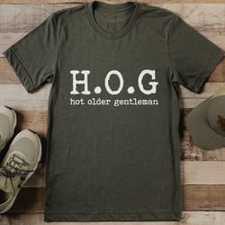 hot older gentleman tee