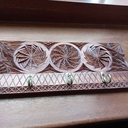wooden key holder | carved housekeeper with hooks