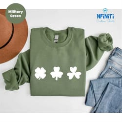 clover leaf sweatshirt, lucky clover leaf sweatshirt, shamrock sweatshirt, st patricks day sweatshirt, lucky sweathirt,