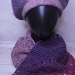 Warm Beret and Shawl Baktus wool handmade knitted