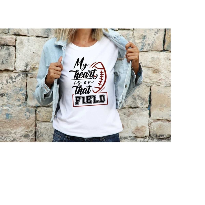 MR-410202318416-my-heart-is-on-that-field-football-svg-football-mom-png-image-1.jpg
