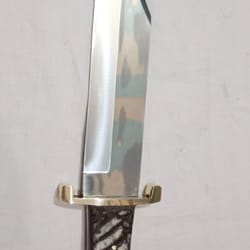 custom handmade d2 steel hunting bowie knife with ram horn handle & sheath