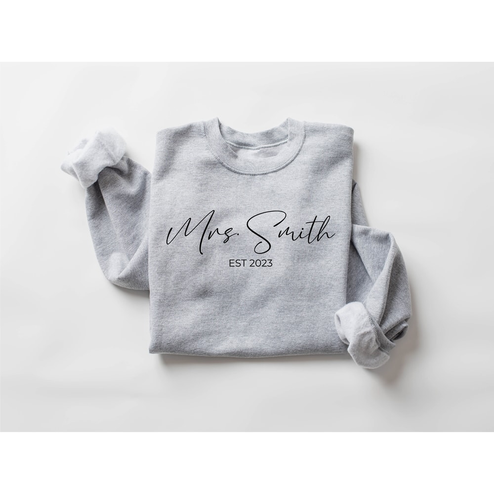 Custom Mrs Sweatshirt, Mrs Personalized Last Name Sweatshirt, Bride Sweatshirt, Wifey Sweatshirt, Custom Bridal Gift, Gift for Bride - 5.jpg