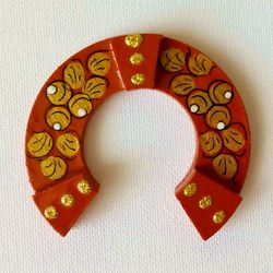 Refrigerator wooden magnet red horseshoe magnet hand-painted Russian Folk Art souvenir eco-friendly wooden doll