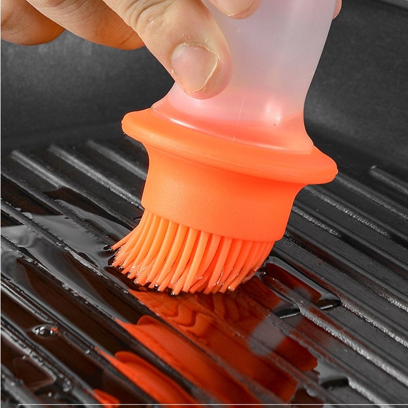 2-In-1 Squeezy Brush 5