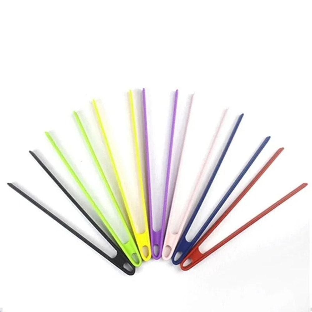 Heatproof grilling tongs