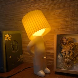 creative table lamp, little naughty boy night light for childrens bedroom & desk decoration