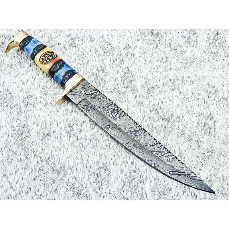 Handmade Damscus Knife.jpg