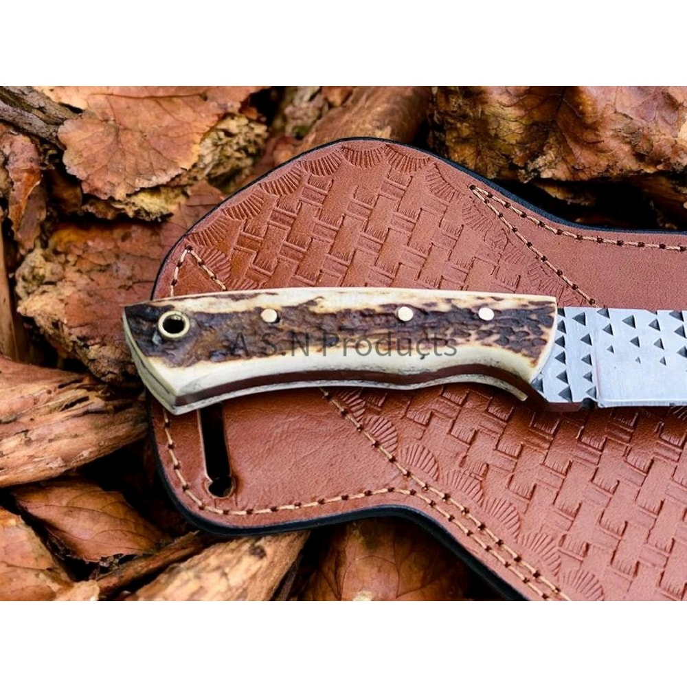 Cowboy Hunting Knife With Stag Antler Handle Western Style Bushcraft Knife With Leather Sheath Ru 2