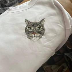 embroidered cat face pet lover sweatshirt