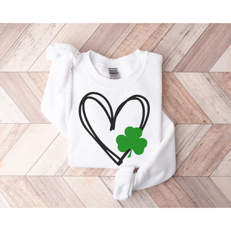 Shamrock Heart Sweater, St Patricks Day Crewneck, Shamrock Sweatshirt, Unisex Sweater, Saint Patrick's Day, St Patrick's Day Sweatshirt.jpg