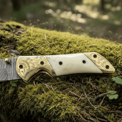 handmade damascus steel folding knife | bone handle + brass bolsters | locking pocket knife & leather sheath | outdoor e