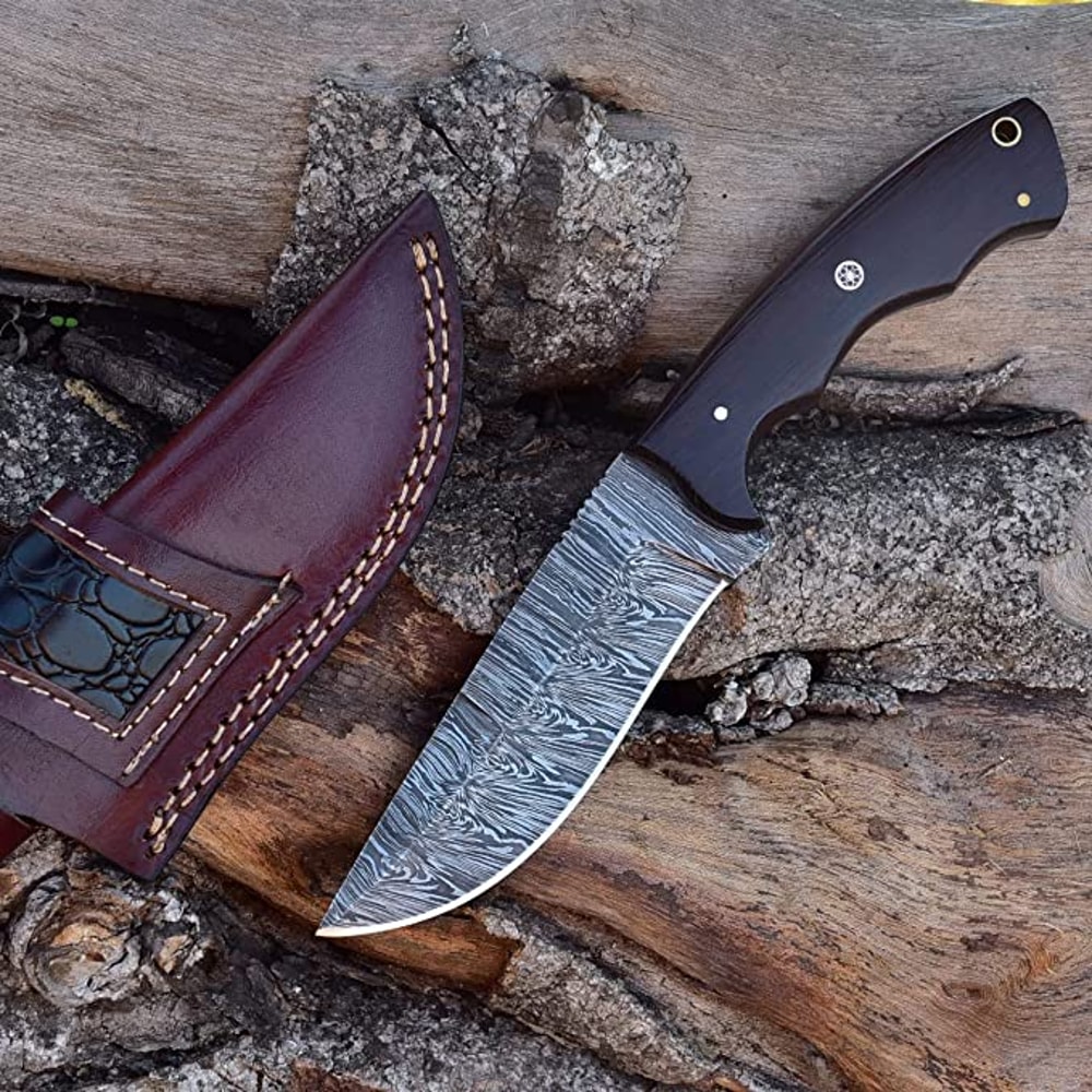 Custom Handmade Damascus Hunting Knife With Rose Wood Handle And Leather Sheath 2